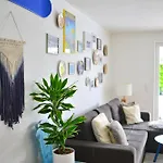 شقة ابارتمنت اون زوجسبيتزشتراسه *
